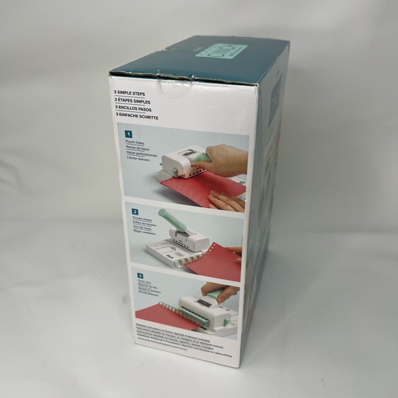 We R Memory Keepers Mini Cinch Bookbinding Tool - Picture 4 of 5